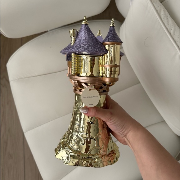 Bath & Body Works Disney Princess Rapunzel Tower 3-Wick Candle Holder Tangled - Picture 5 of 7